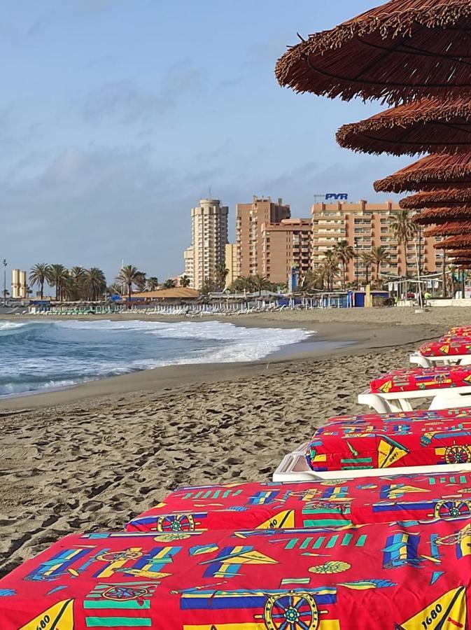 פואנגירולה Atico Primera Linea Marina Beach מראה חיצוני תמונה