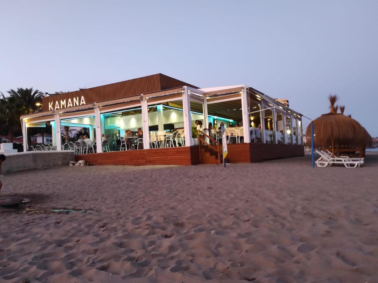 פואנגירולה Atico Primera Linea Marina Beach מראה חיצוני תמונה